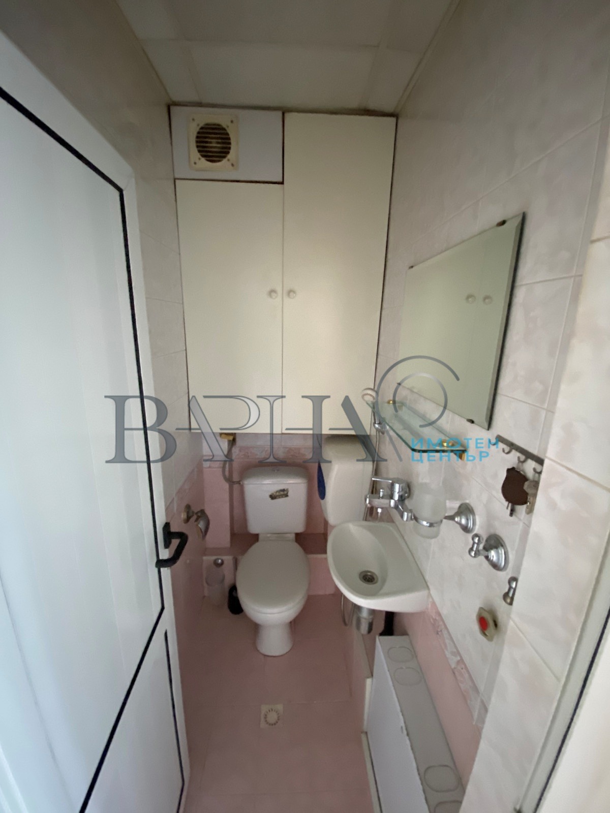 Продава 4-СТАЕН, гр. Варна, Колхозен пазар, снимка 16 - Апартаменти - 54572545