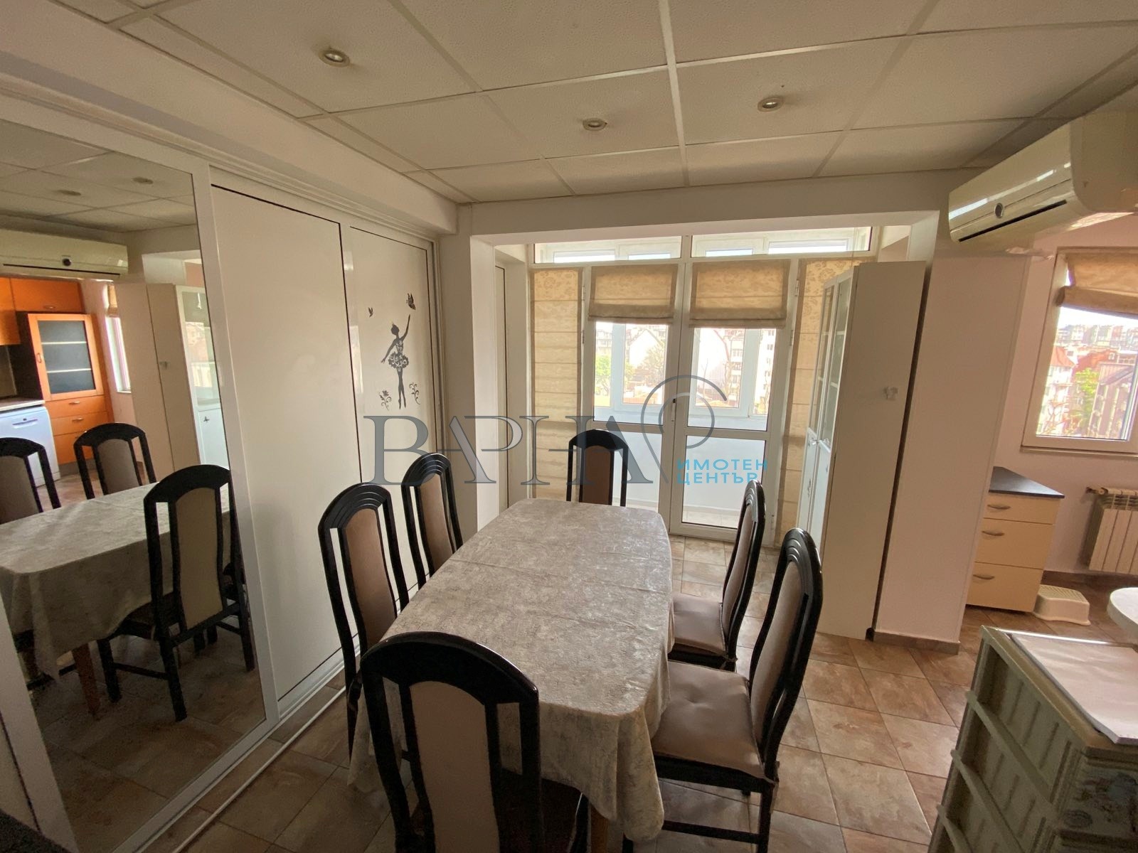 Продава 4-СТАЕН, гр. Варна, Колхозен пазар, снимка 4 - Апартаменти - 54572545