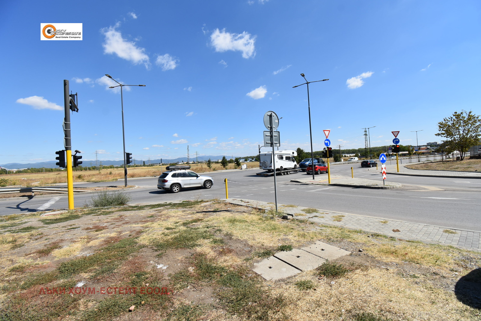 Продава ПАРЦЕЛ, гр. София, Връбница 1, снимка 2 - Парцели - 56082445