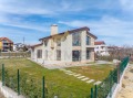 Продава КЪЩА, град Варна, к.к. Златни пясъци • по договаряне • 72197638 16