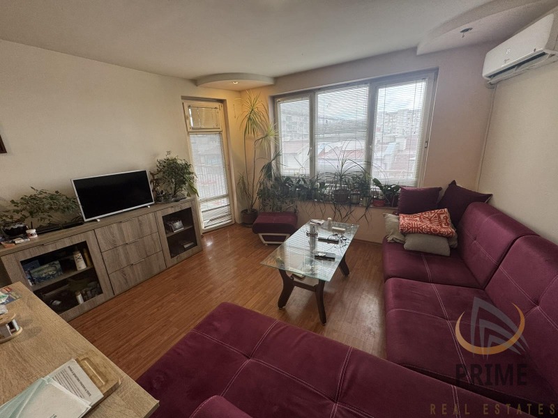 Продава 2-СТАЕН, гр. Бургас, Славейков, снимка 3 - Апартаменти - 53524774