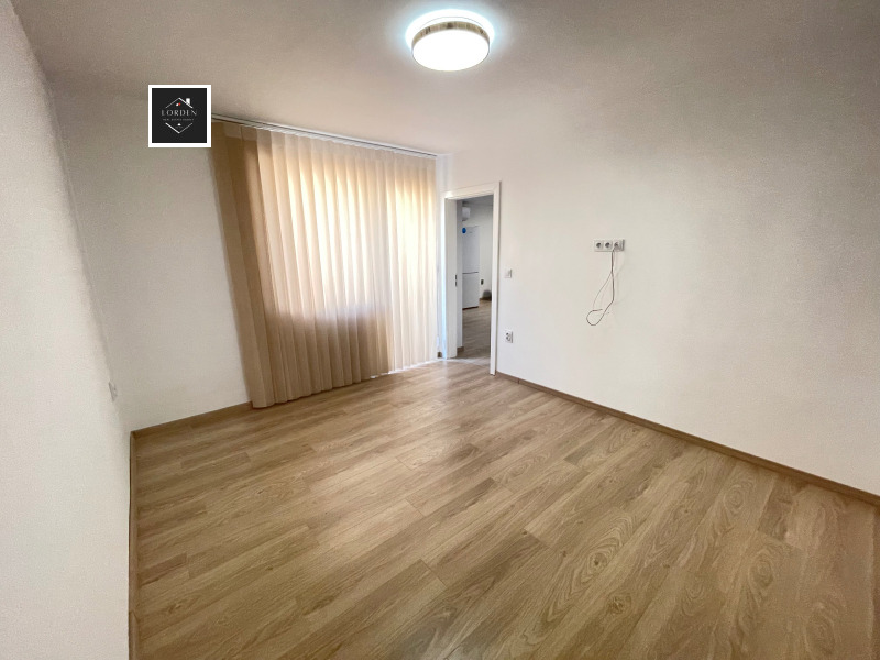 Satılık  2 yatak odası Pazardjik , Idealen centar , 78 metrekare | 10544075 - görüntü [8]