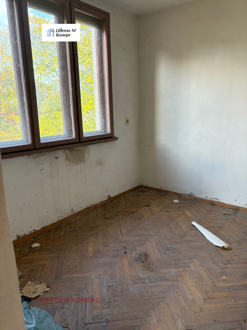 Продава КЪЩА, с. Чирен, област Враца, снимка 9 - Къщи - 52701866