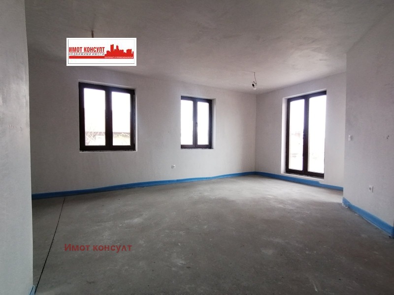 Продава КЪЩА, с. Марково, област Пловдив, снимка 3 - Къщи - 52401464