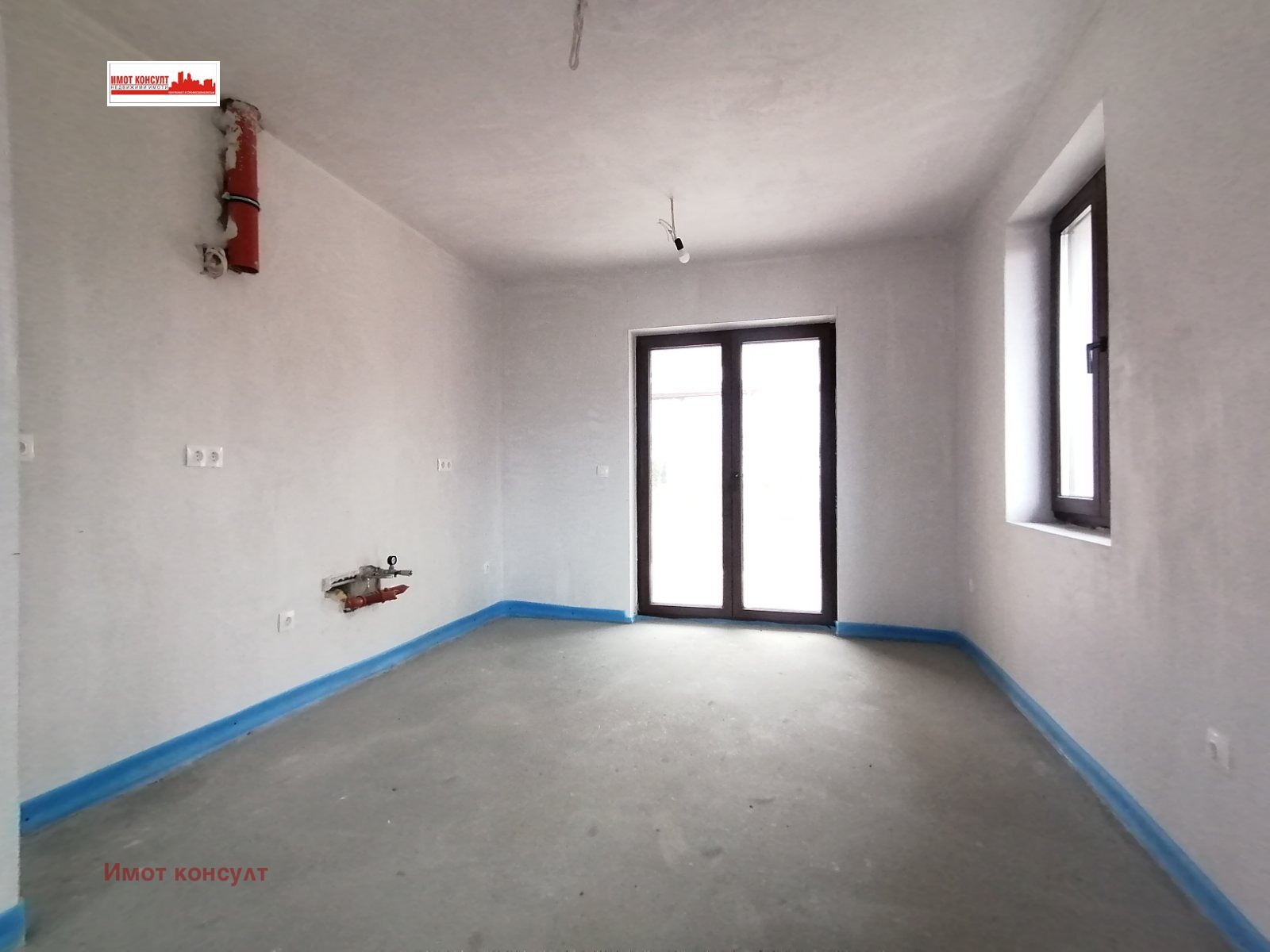 Продава КЪЩА, с. Марково, област Пловдив, снимка 2 - Къщи - 52401464
