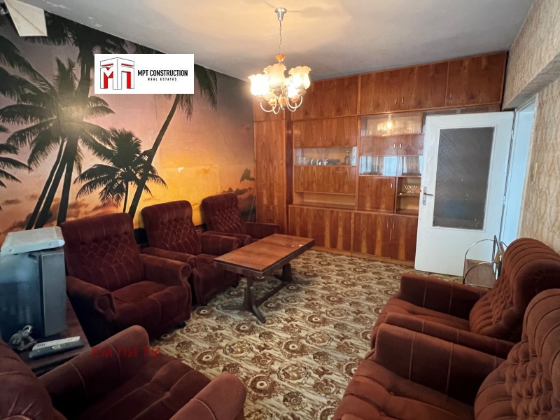 Zu verkaufen  1 Schlafzimmer Plowdiw , Zentar , 73 qm | 39062922
