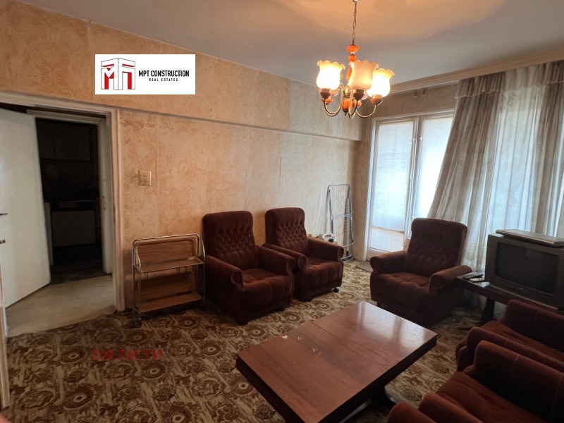 Zu verkaufen  1 Schlafzimmer Plowdiw , Zentar , 73 qm | 39062922 - Bild [2]