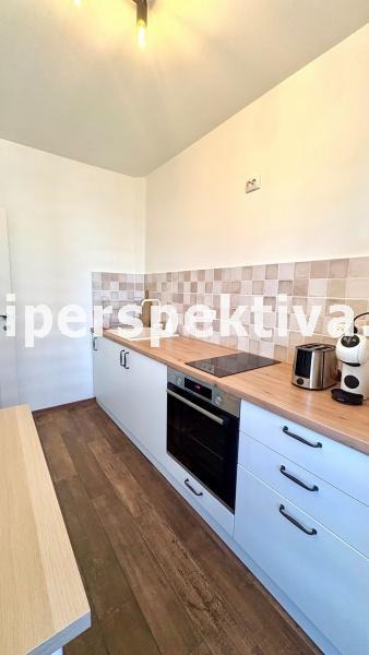 En venta  2 dormitorios Plovdiv , Tsentar , 110 metros cuadrados | 80030699 - imagen [4]