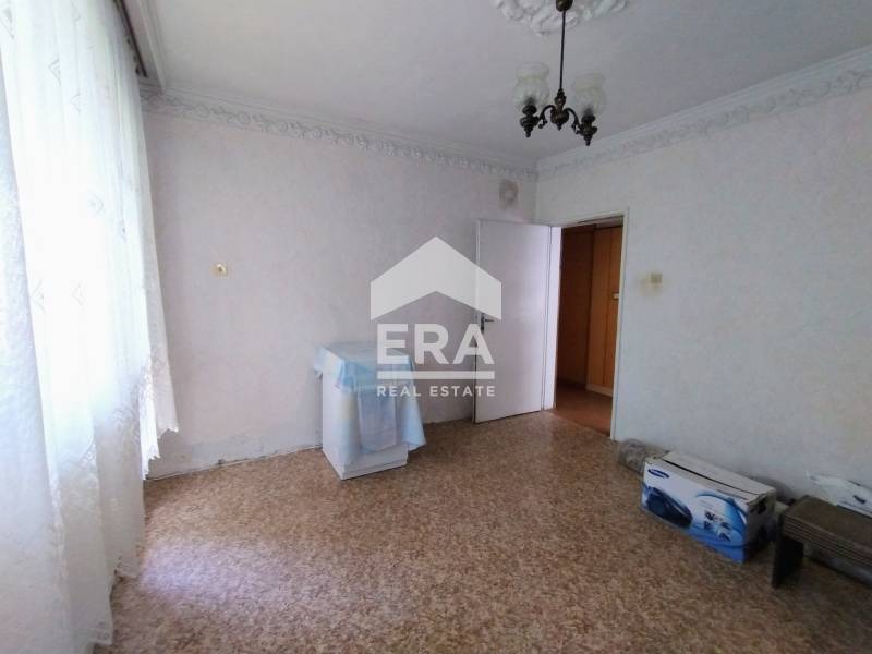 Продава 3-СТАЕН, гр. Кърджали, Възрожденци, снимка 9 - Апартаменти - 52691283