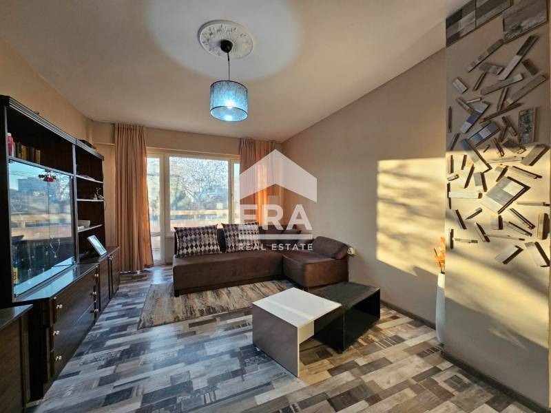 Продава 3-СТАЕН, гр. Русе, Родина 2