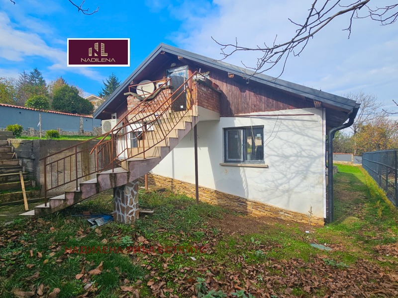 Продава КЪЩА, гр. Ботевград, област София област, снимка 12 - Къщи - 52619189