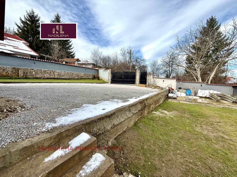 Продава КЪЩА, гр. Ботевград, област София област, снимка 6 - Къщи - 52619189