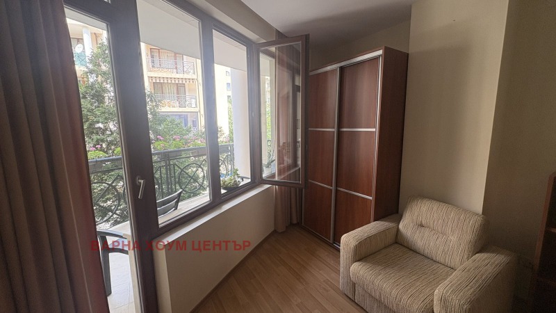Продава  2-стаен град Варна , к.к. Златни пясъци , 91 кв.м | 24849130 - изображение [5]