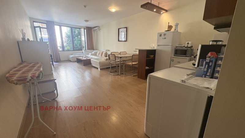 Продава  2-стаен град Варна , к.к. Златни пясъци , 91 кв.м | 24849130 - изображение [2]