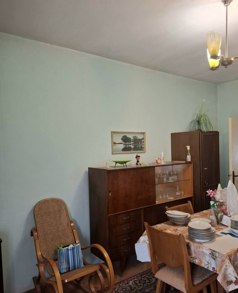 Продава 2-СТАЕН, гр. Пловдив, Христо Смирненски, снимка 2 - Апартаменти - 52175233