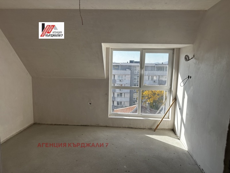 Till salu  2 sovrum Kardjali , Centar , 101 kvm | 34507057 - bild [4]
