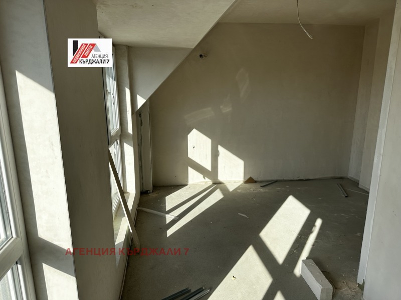 Till salu  2 sovrum Kardjali , Centar , 101 kvm | 34507057 - bild [9]
