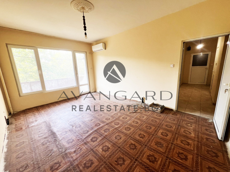 For Sale  2 bedroom Plovdiv , Trakiya , 72 sq.m | 57578042