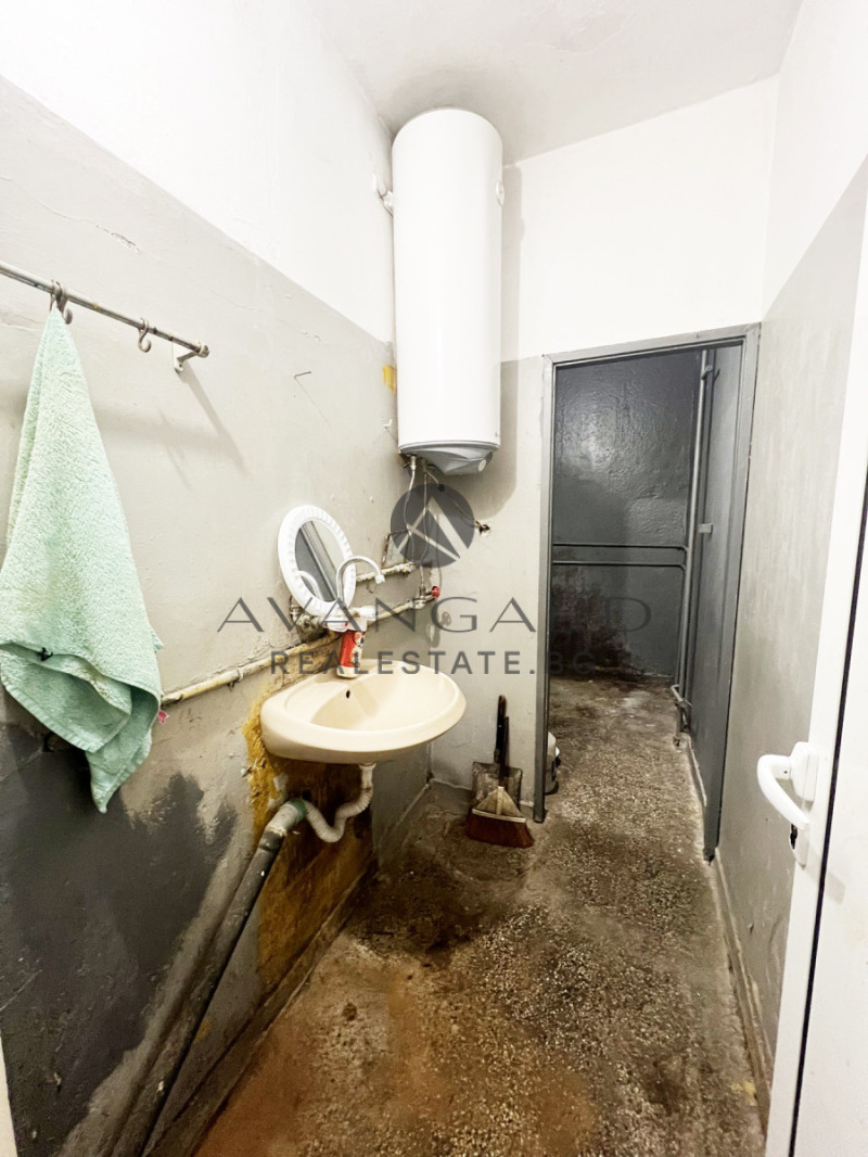 For Sale  2 bedroom Plovdiv , Trakiya , 72 sq.m | 57578042 - image [8]