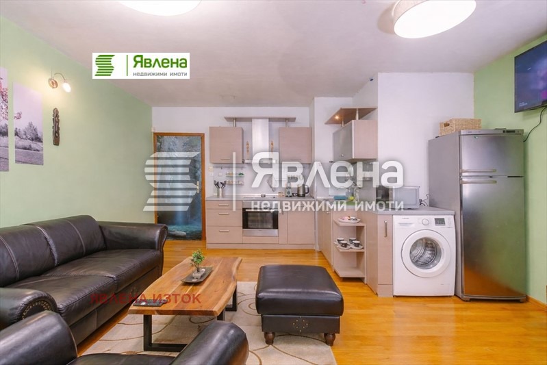Продава 3-СТАЕН, гр. София, Център, снимка 2 - Апартаменти - 55647223