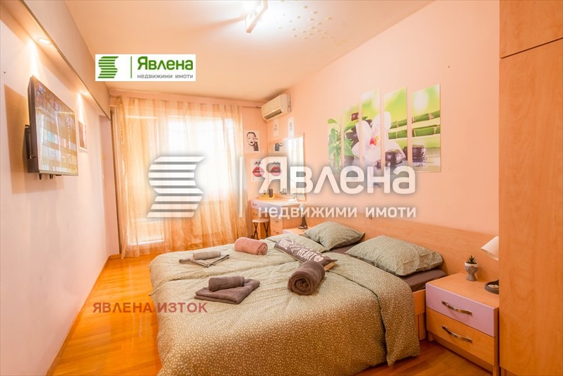 Продава 3-СТАЕН, гр. София, Център, снимка 6 - Апартаменти - 55647223