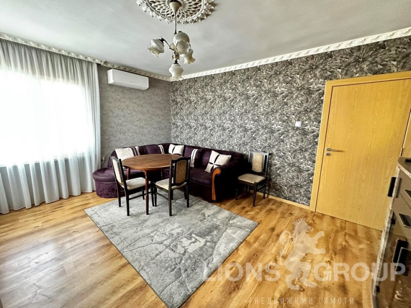 Продава  Етаж от къща град Варна , Цветен квартал , 121 кв.м | 34640150 - изображение [2]