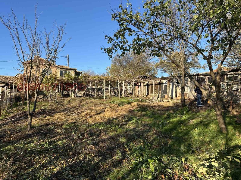 Продава КЪЩА, гр. Девня, област Варна, снимка 8 - Къщи - 53401686