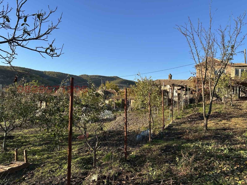 Продава КЪЩА, гр. Девня, област Варна, снимка 5 - Къщи - 53401686