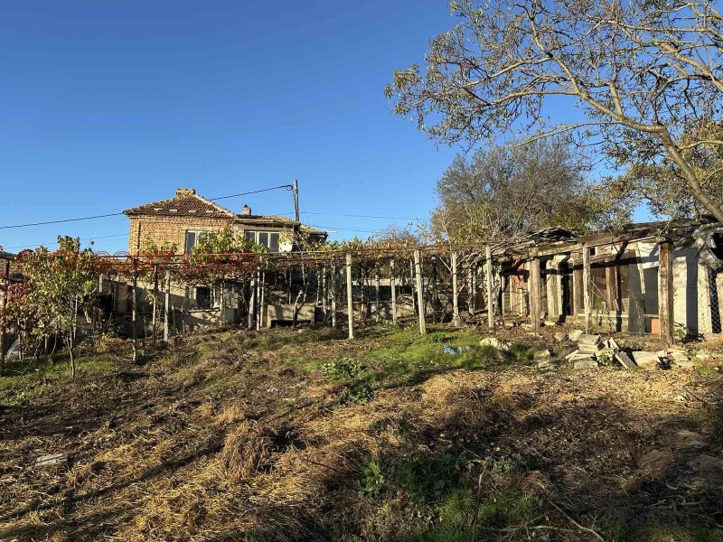 Продава КЪЩА, гр. Девня, област Варна, снимка 3 - Къщи - 53401686