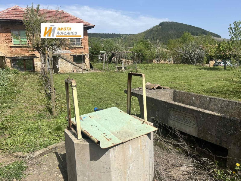 Продава КЪЩА, с. Вишовград, област Велико Търново, снимка 5 - Къщи - 52837583