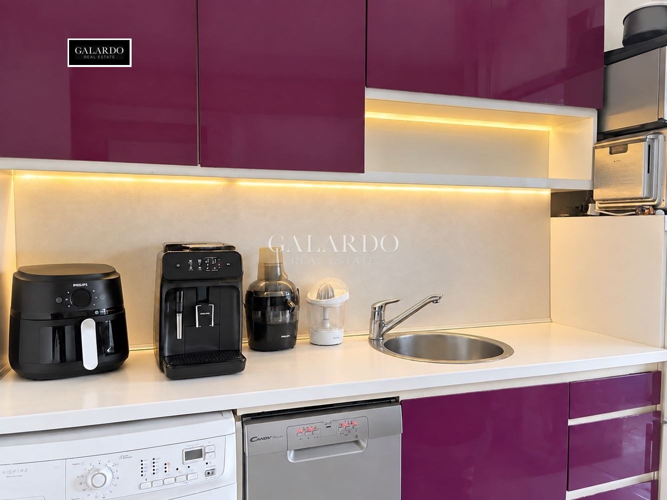 Продава 3-СТАЕН, гр. София, Дианабад, снимка 3 - Апартаменти - 56301292