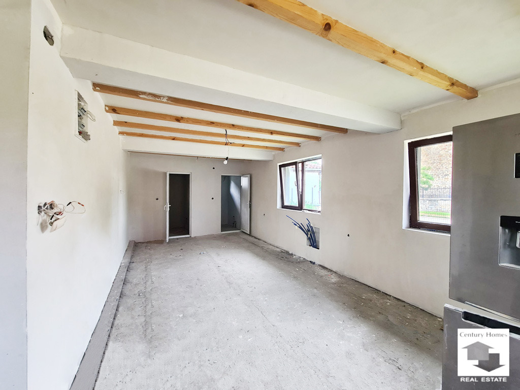 Продава КЪЩА, с. Къпиново, област Велико Търново, снимка 6 - Къщи - 54695931