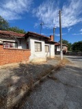 Продава КЪЩА, с. Медово, област Стара Загора, снимка 2