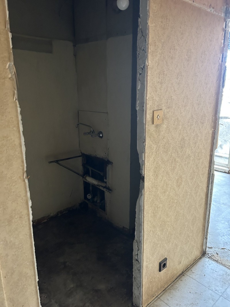 Продава 3-СТАЕН, гр. София, Красна поляна 3, снимка 8 - Апартаменти - 52132566