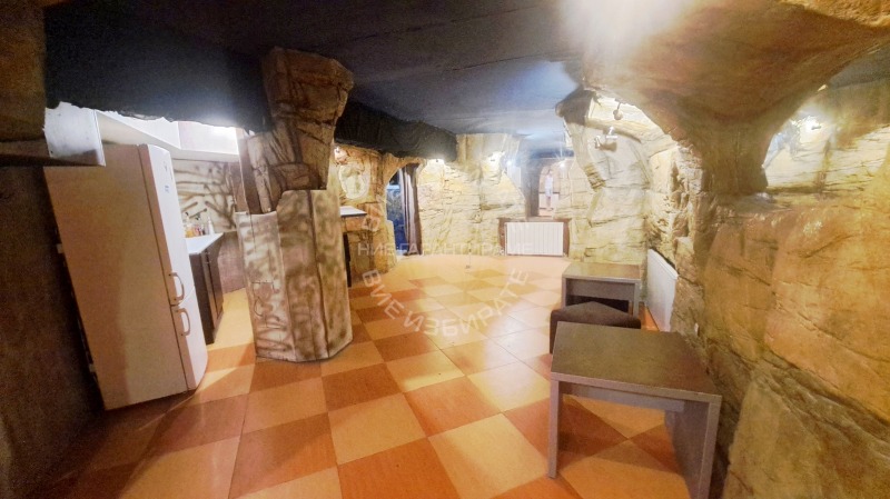 À venda  Bar; Cafeteria Varna , Okrajna bolnica-Generali , 102 m² | 99072826