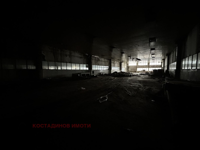 Na sprzedaż  Budynek przemysłowy Plowdiw , Industrialna zona - Trakija , 17000 mkw | 17215914 - obraz [14]