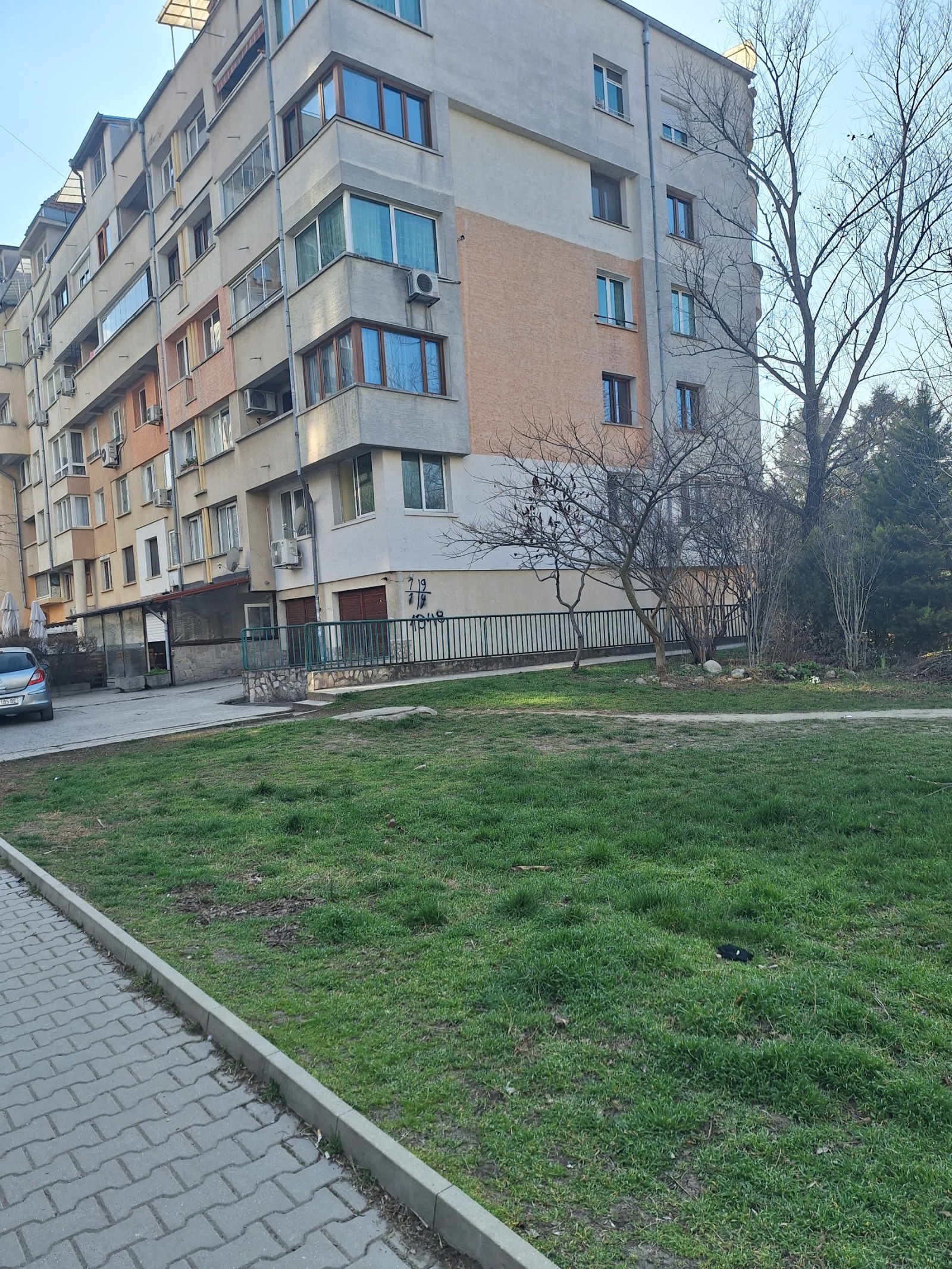 Продава 3-СТАЕН, гр. София, Гоце Делчев