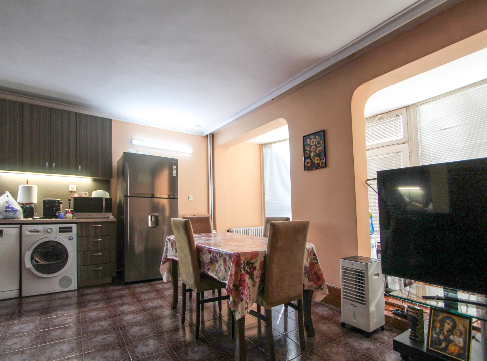 Продава 3-СТАЕН, гр. София, Оборище, снимка 4 - Апартаменти - 54320529