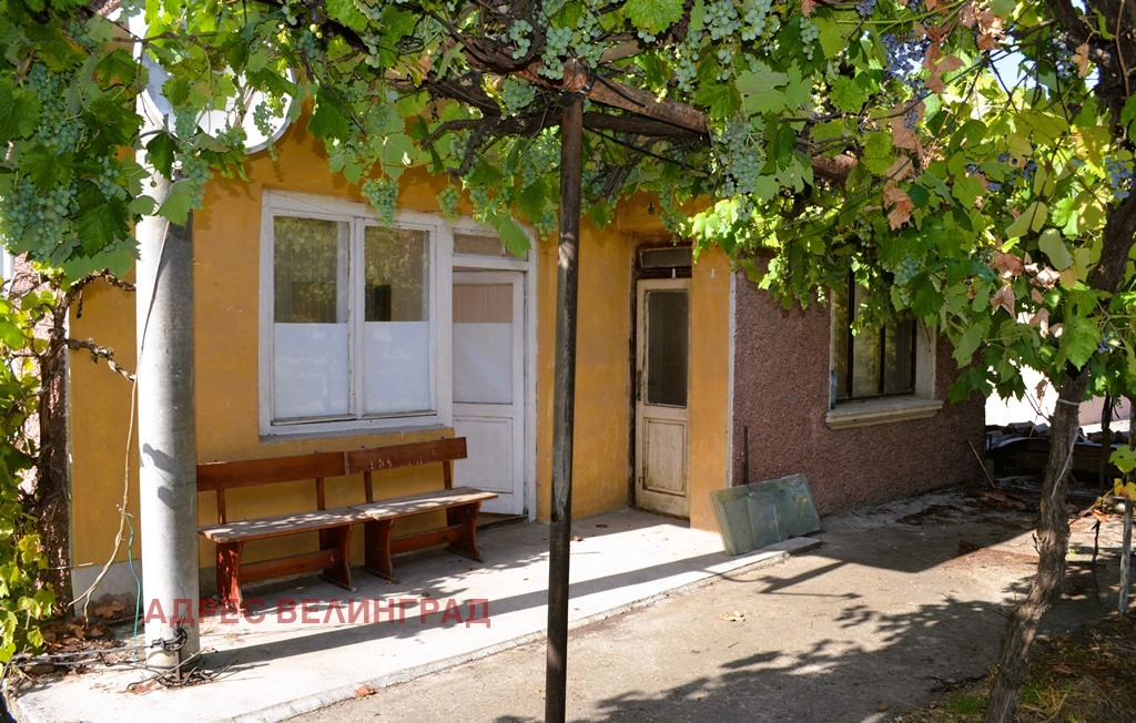 Продава КЪЩА, гр. Велинград, област Пазарджик, снимка 2 - Къщи - 51602378