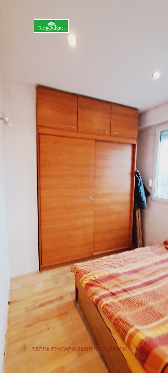 Продава  3-стаен град Перник , Изток , 68 кв.м | 87533185 - изображение [11]