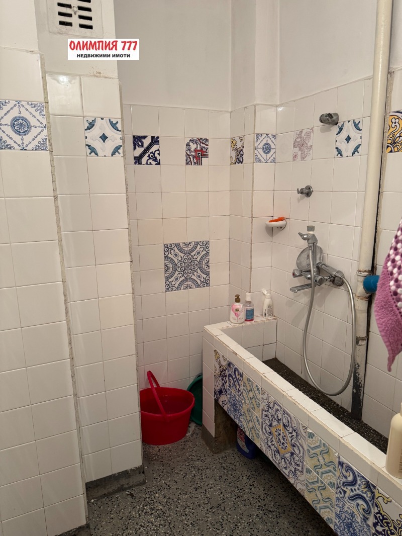 Till salu  2 sovrum Pleven , 9-ti kvartal , 100 kvm | 90195118 - bild [8]