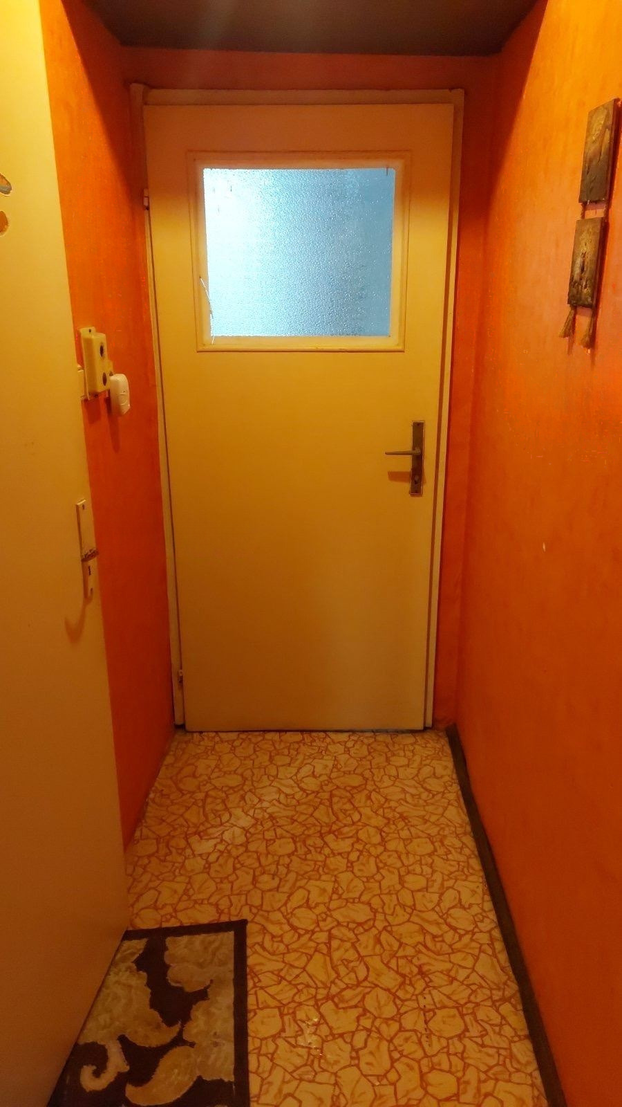 Продава 1-СТАЕН, гр. Пловдив, Кючук Париж, снимка 6 - Апартаменти - 55404422