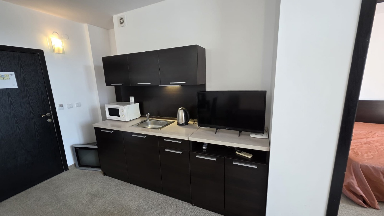 Продава 2-СТАЕН, гр. Бургас, Сарафово, снимка 4 - Апартаменти - 53812736