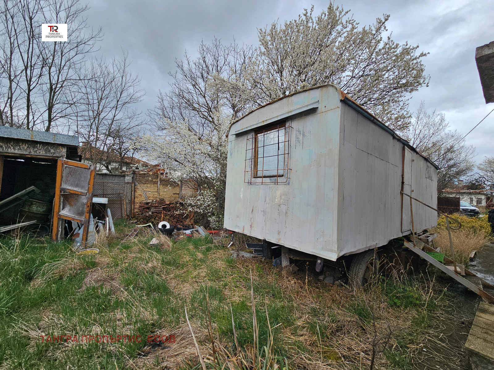 Продава КЪЩА, с. Бобораци, област Перник, снимка 17 - Къщи - 54093407