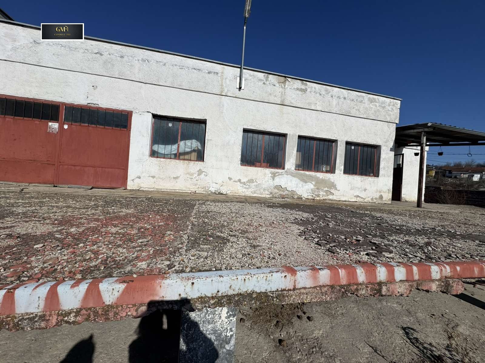 Продава СКЛАД, гр. Плевен, Индустриална зона, снимка 2 - Складове - 52977332