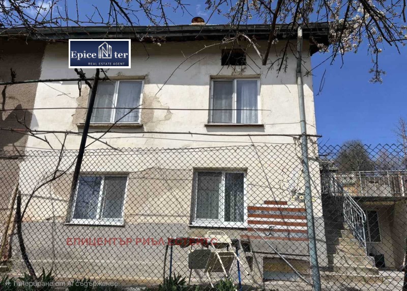 Продава КЪЩА в област Перник, с. Дрен - 150 кв.м / 62 500 € » 122 239.38 лв., ЕПИЦЕНТЪР РИЪЛ ЕСТЕЙТС