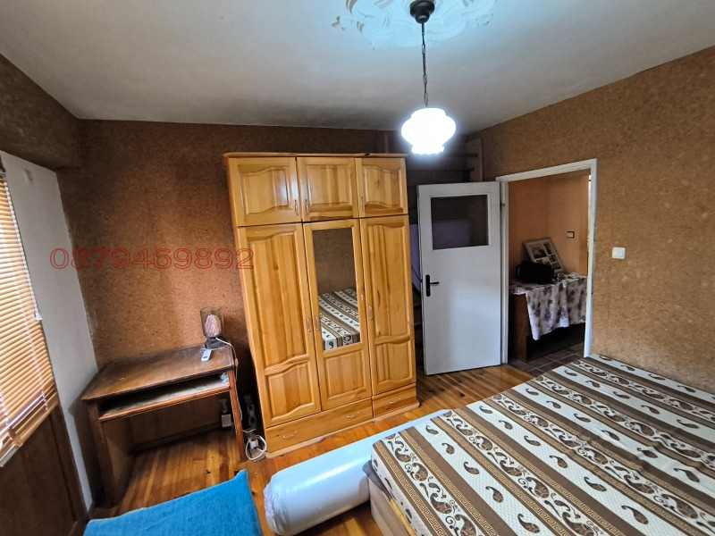 Продава 3-СТАЕН, гр. Бургас, Възраждане, снимка 3 - Апартаменти - 53371453