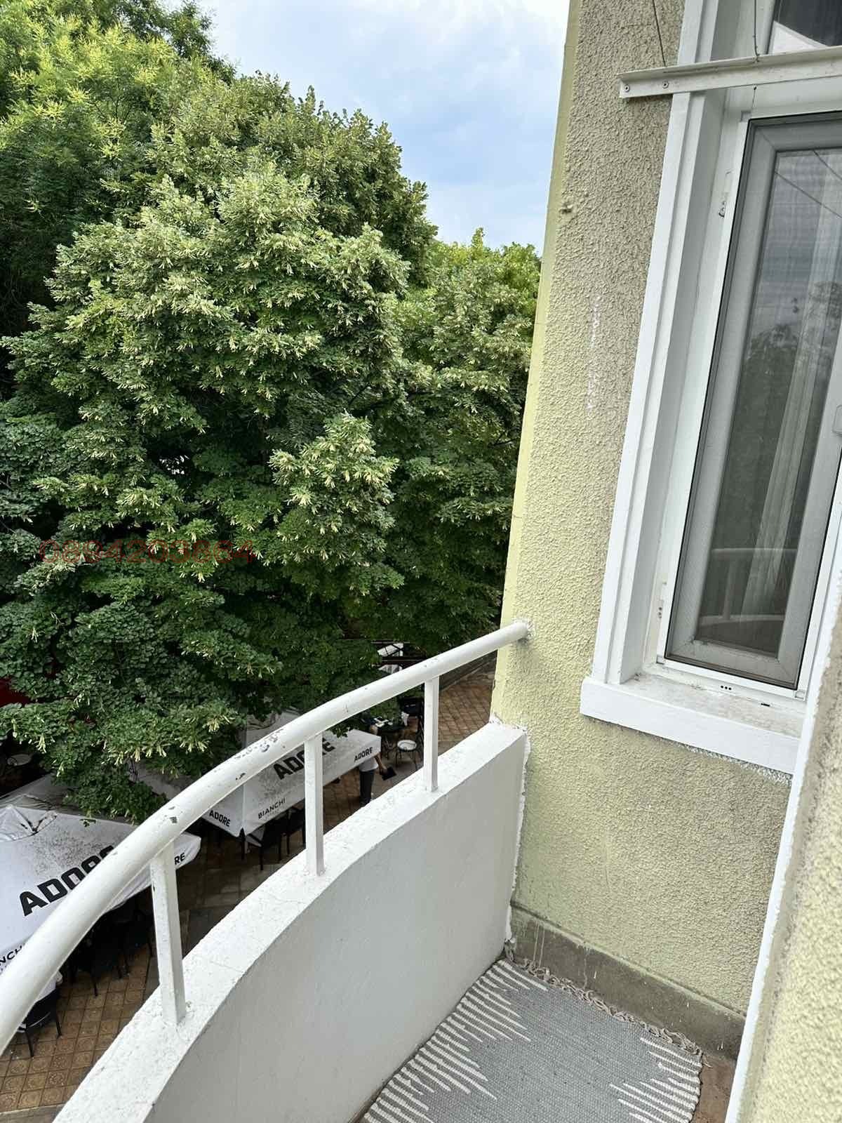 Продава 3-СТАЕН, гр. Шумен, Център, снимка 11 - Апартаменти - 55375701