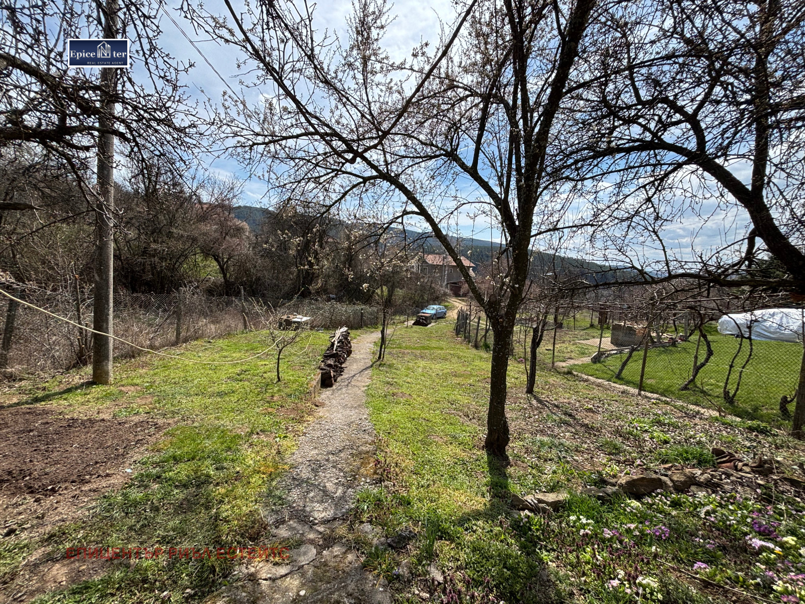 Продава КЪЩА, с. Дрен, област Перник, снимка 5 - Къщи - 54007775