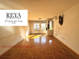 2 Schlafzimmer Zentar, Sofia